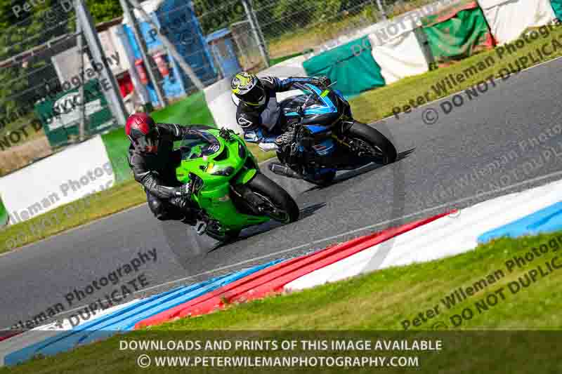 enduro digital images;event digital images;eventdigitalimages;mallory park;mallory park photographs;mallory park trackday;mallory park trackday photographs;no limits trackdays;peter wileman photography;racing digital images;trackday digital images;trackday photos